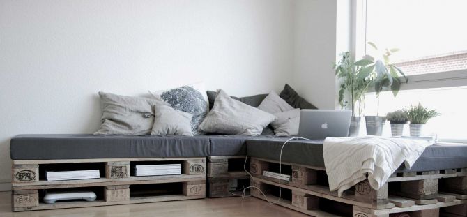 Do-it-yourself sofa dari palet (pallet) (21 photos)