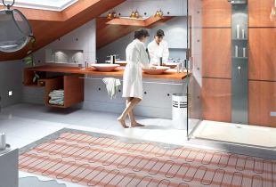 Warm floor in the bathroom: design features (20 photos)