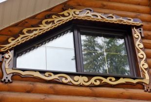 Carved windows in the interior: delicate delicacy (24 photos)