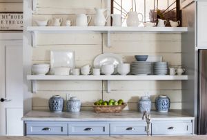 Стилен рафт за съдове: дизайнерски функции (22 снимки)