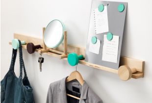 Wall hanger in the hallway: modern options (24 photos)