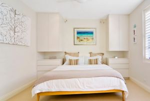 Дизайн на спалня 16 кв. м. (50 снимки): подреждане и зониране на стаята