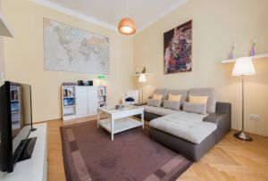 원룸 Khrushchev는 편안한 집이 될 수 있습니다 : 전문가 조언 (79 사진)