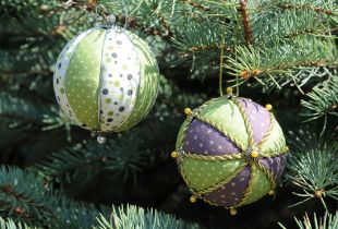 Christmas-tree decorations: types, uses and methods of making do-it-yourself (57 photos)