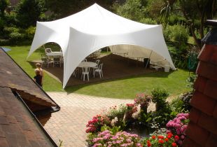 Garden tent: design features and key rules for a good choice (25 photos)