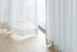 How to wash curtains: the intricacies of caring for different products