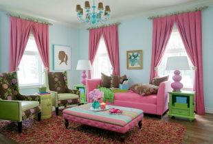 Pink curtains in the home interior (24 photos)