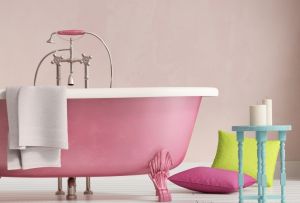 Mandi merah jambu (40 gambar): contoh reka bentuk yang baik