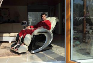 Massage chair - autonomous office for personal use