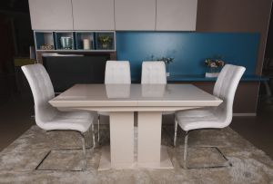 Лъскава маса - нова дума в мебелното изкуство (21 снимки)