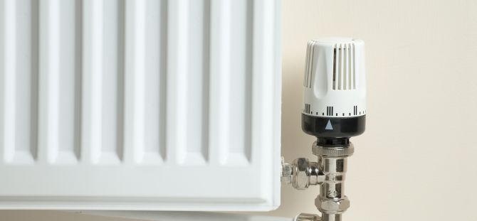 Bagaimana untuk menyambung radiator: nuansa memilih dan memasang peralatan pemanasan