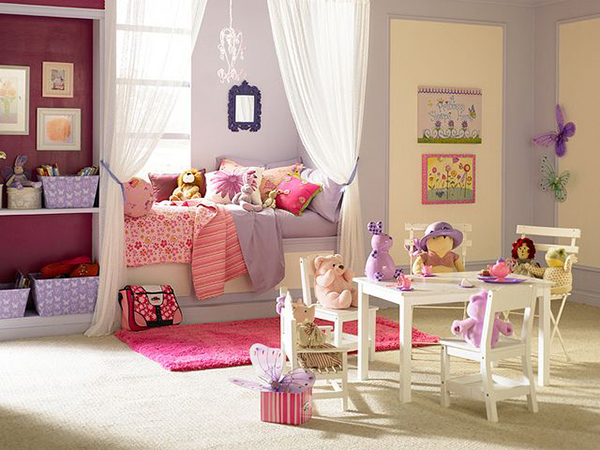 Nursery for the girl sophisticated design