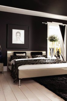 Black and white beautiful ceiling in the bedroom