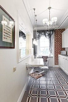 Огледало в кухнята