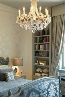 Красив полилей в спалнята