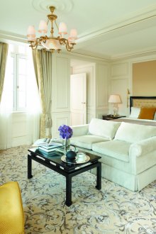 Полилей в спалнята