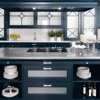 White, blue and brown colors in the interior of the kitchen in the neoclassical style