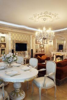 Луксозна класическа всекидневна-трапезария