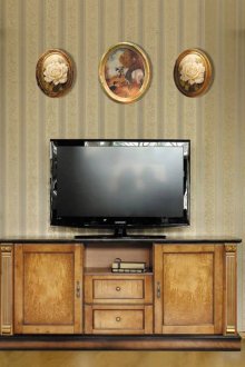 Кафява дневна в класически стил