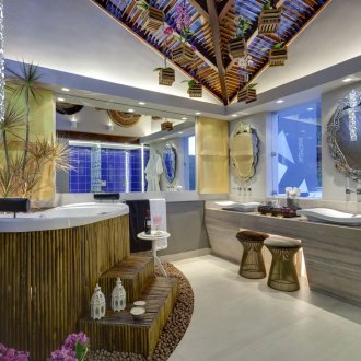 Декор за баня в кич стил