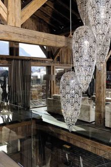 Хол стил хол