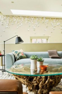 Просторен еко хол с достъп до терасата