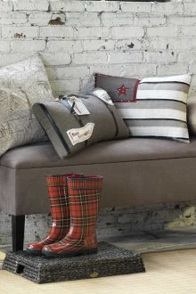 Декоративни възглавници на дивана