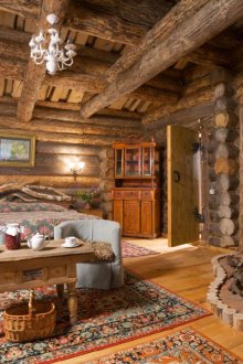 Спалня с камина в руски стил