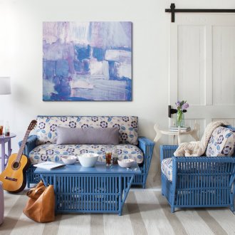 Сини плетени мебели в хола