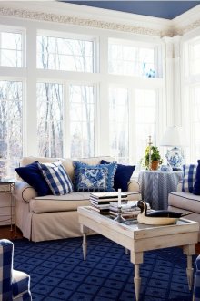 Синя и бяла дневна в стил кънтри