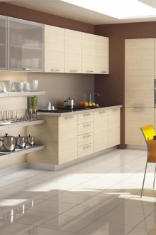 Бежови, кафяви, бели и жълти цветове в интериора на кухнята