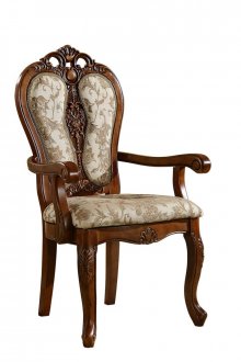 Красив стол от орех в Милано