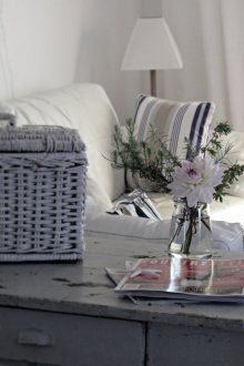 Аксесоари за всекидневна в стила на страната