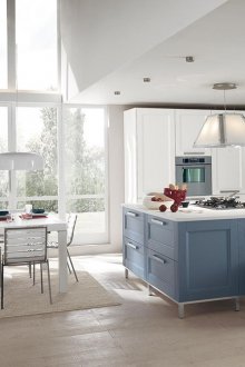 Бяла и синя кухня-трапезария