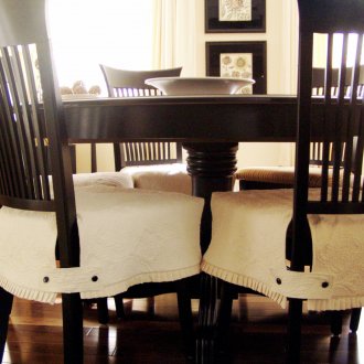 Бели покривала за столове