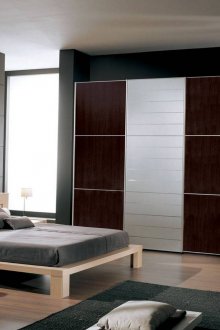 Бежово модерно обзавеждане за спалня