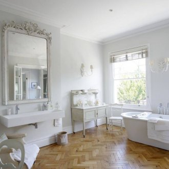 White shabby chic bathroom blinds