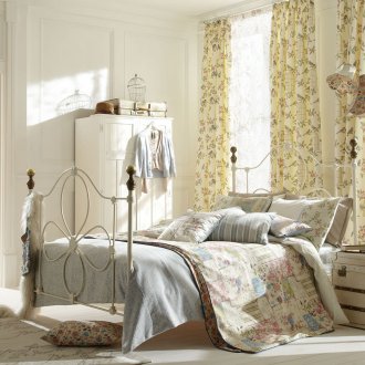 Stylish furniture in the shabby chic bedroom