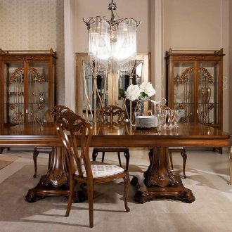 Дървени мебели за трапезария в класически стил