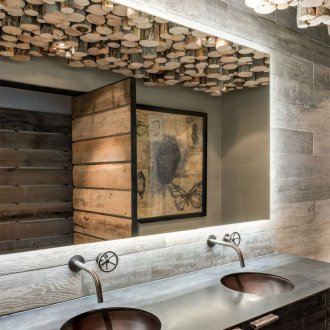 Kaunter meja di bilik mandi