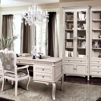 Класически мебели от шкаф от бял бук