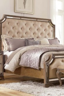 Красиви пепелни мебели за интериор на спалнята