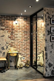 Hallway spotlights and wall lamp