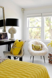 Lantai putih di dalam bilik tidur