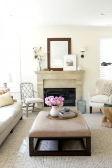 Бежово кафяв дизайн на хол