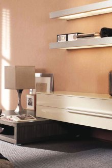 Шоколадово бежов интериор на всекидневната