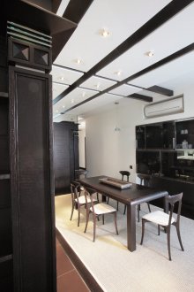 Черно-бял таван в трапезарията