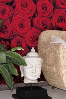 Стенопис с червени рози в интериора