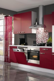 Rote und graue Küche