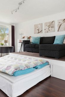 Дневна-спалня с подиум